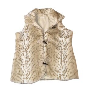 Coldwater Creek Faux Fur snow Leopard Print Vest Women's 1X Toggle Closure